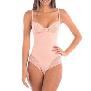 Body Beautiful Sexy Lace accent Shapewear NWT